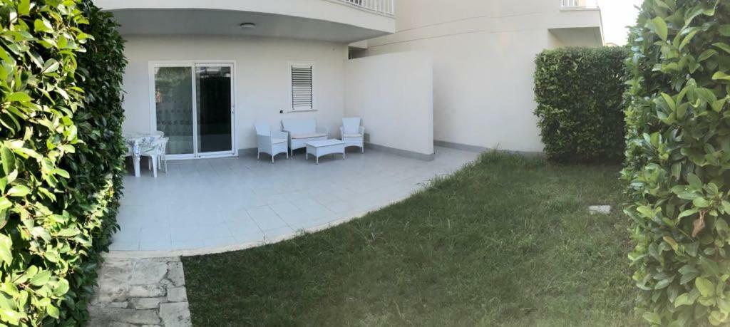 Casa Vacanze Agora Marina di Ragusa Ngoại thất bức ảnh